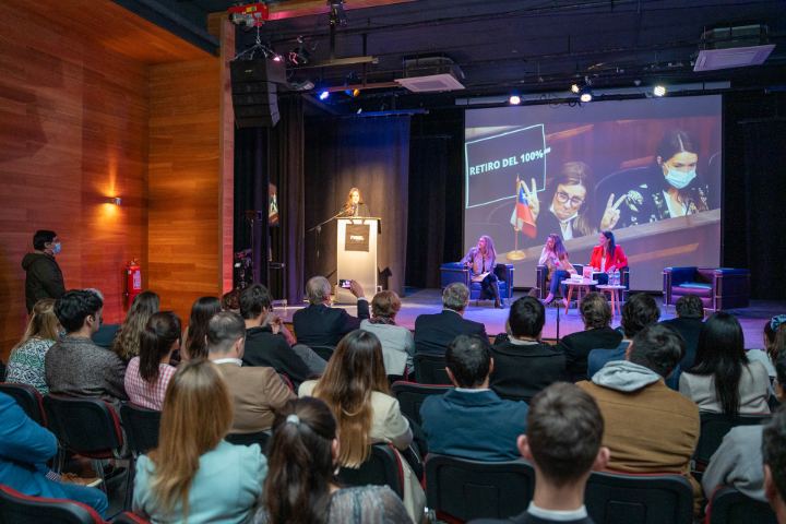 Lanzamiento Libro "Las Damas de Hierro" — fotografía 33