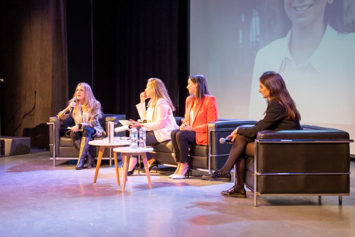 Lanzamiento Libro "Las Damas de Hierro" — fotografía 55