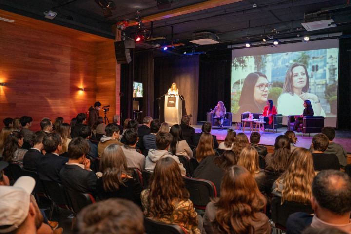 Lanzamiento Libro "Las Damas de Hierro" — fotografía 90