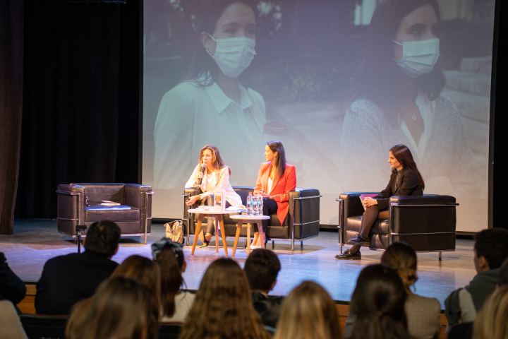 Lanzamiento Libro "Las Damas de Hierro" — fotografía 113