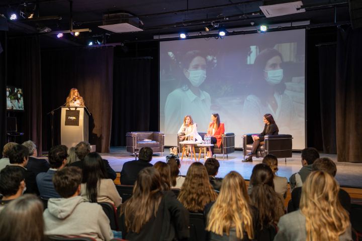 Lanzamiento Libro "Las Damas de Hierro" — fotografía 114
