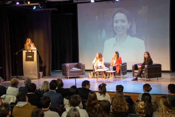 Lanzamiento Libro "Las Damas de Hierro" — fotografía 117