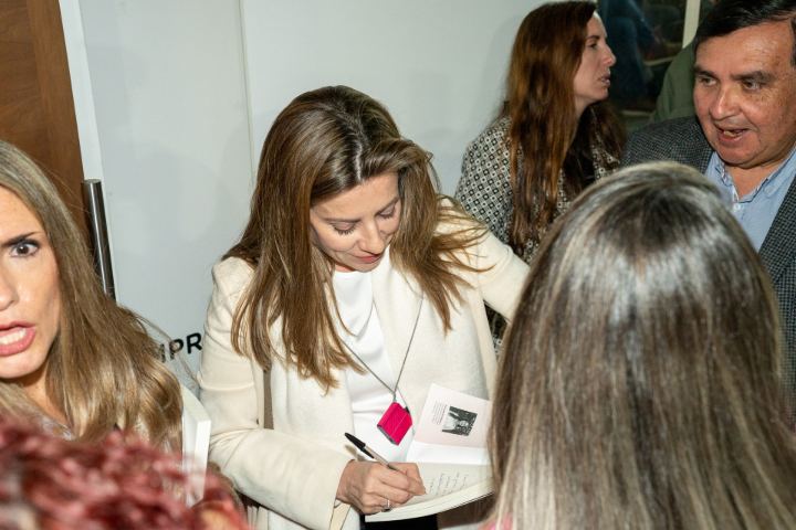 Lanzamiento Libro "Las Damas de Hierro" — fotografía 160