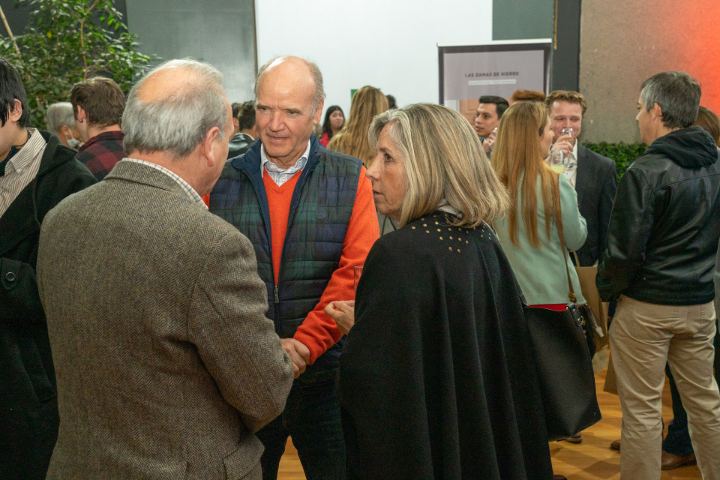 Lanzamiento Libro "Las Damas de Hierro" — fotografía 176