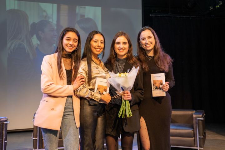 Lanzamiento Libro "Las Damas de Hierro" — fotografía 200