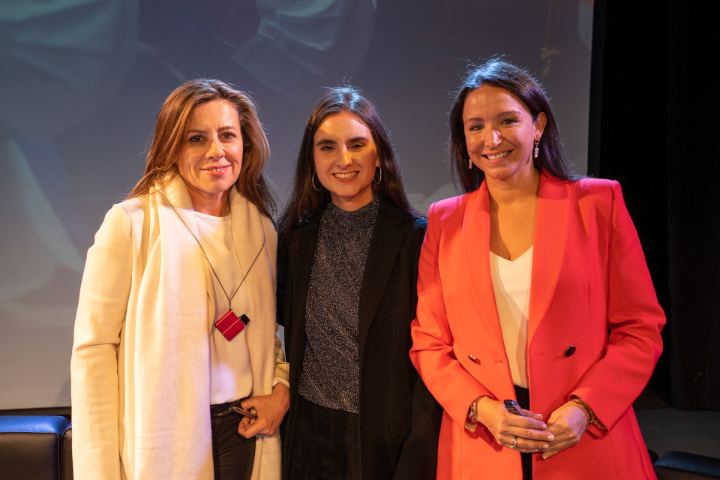 Lanzamiento Libro "Las Damas de Hierro" — fotografía 220